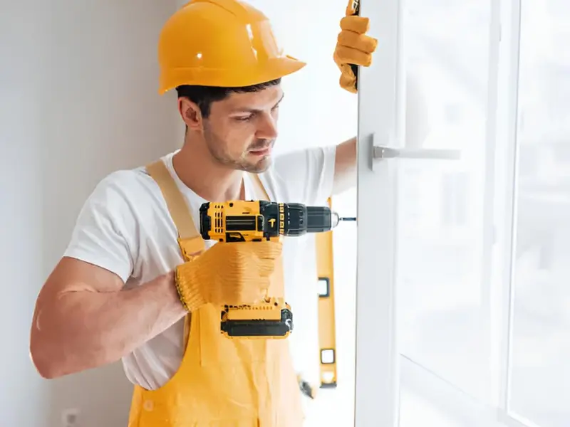 Broken window glass repair, Chandlers Ford